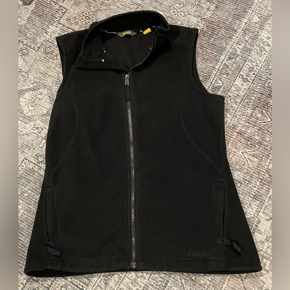 Cabela’s  black vest